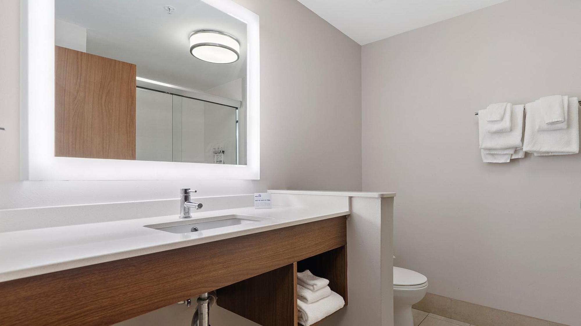 Holiday Inn Express & Suites Macon North By Ihg מראה חיצוני תמונה